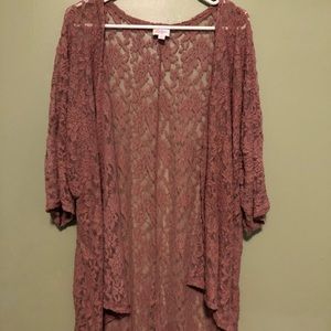 LuLaRoe Lindsay - size Medium Mauve Lace!